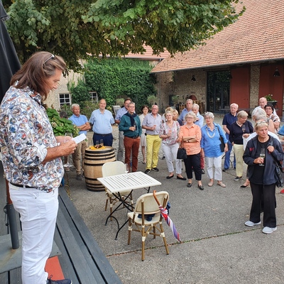 Bild Tee-Up Grillen 2022 - 01