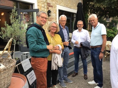 Bild Tee-Up Grillen 2022 - 03